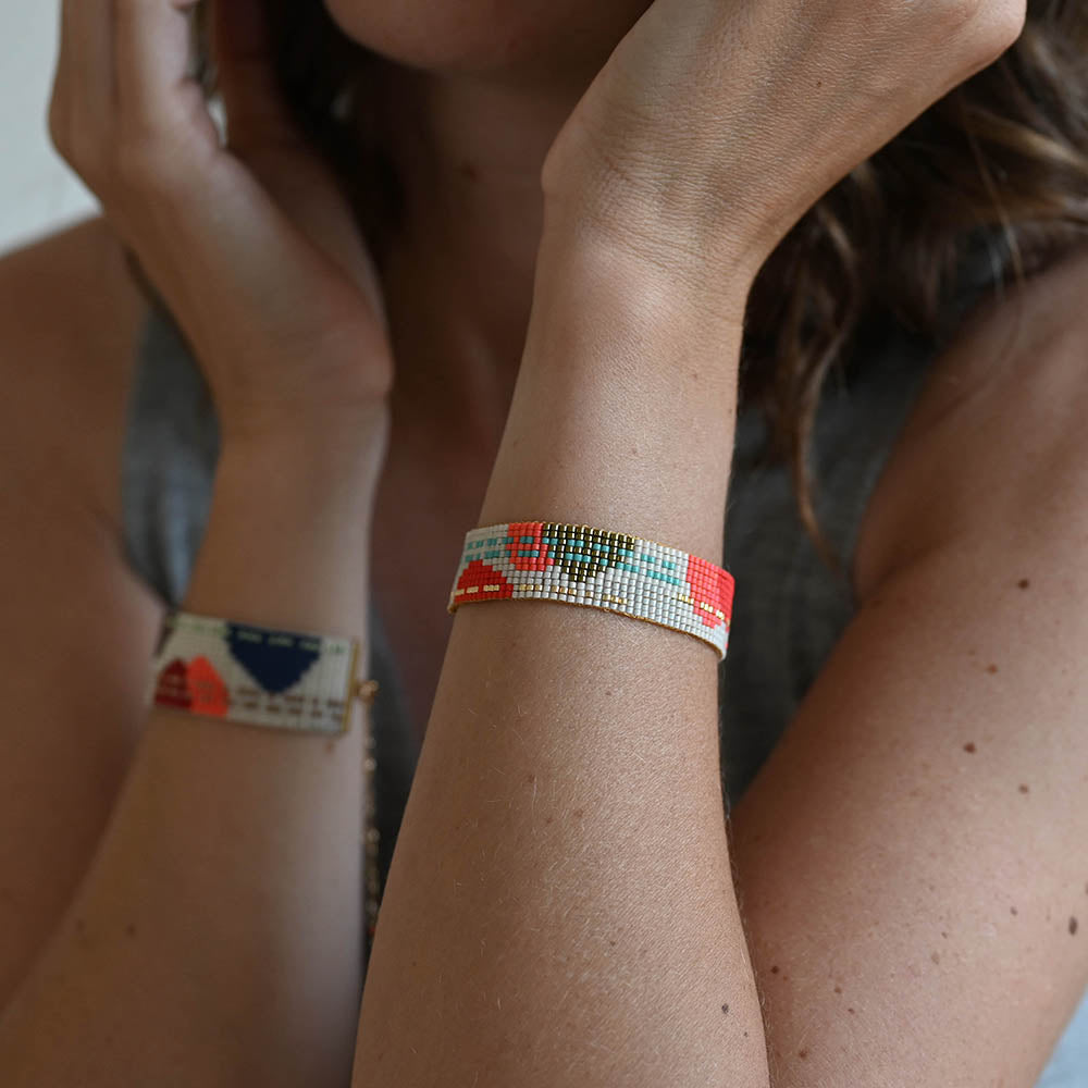 Naronna handmade woven Ava Bracelet with colourful pattern