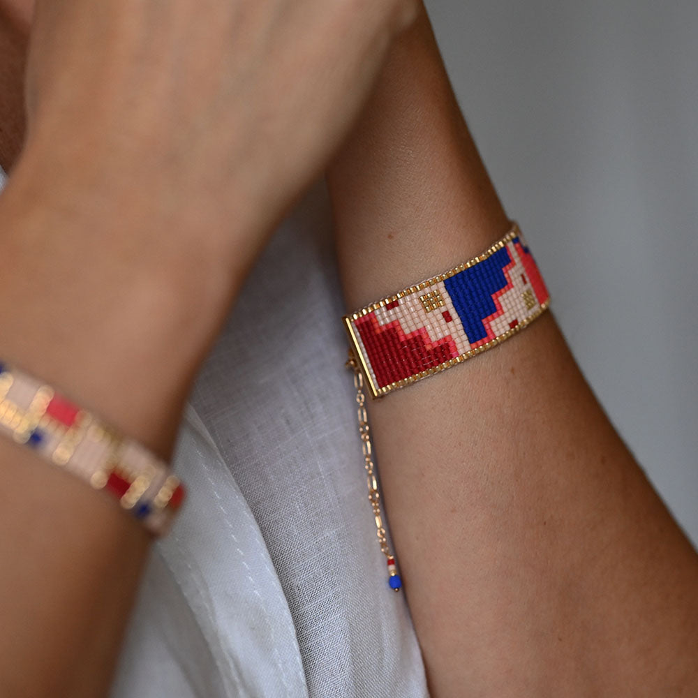 Naronna handmade woven Bella Bracelet with colourful pattern