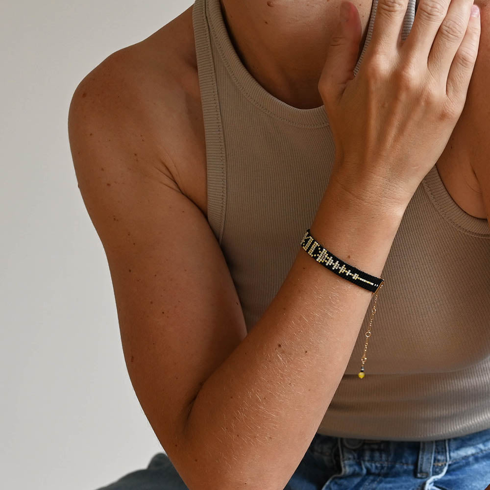 Naronna handmade woven Gemma Bracelet with colourful pattern