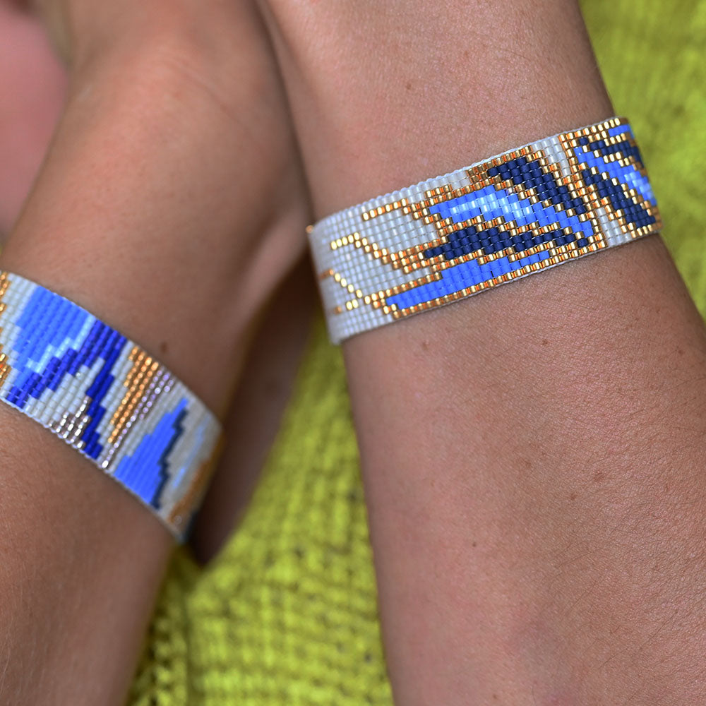 Naronna handmade woven Harmony Bracelet with colourful pattern