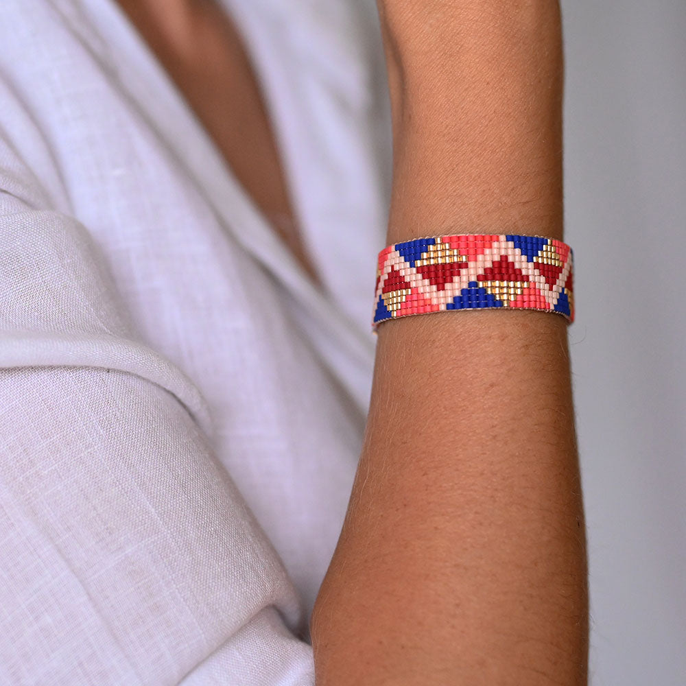 Naronna handmade woven Julia Bracelet with colourful pattern