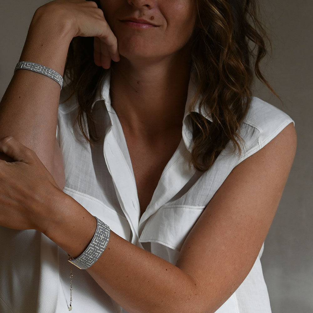 Naronna handmade woven Lila Bracelet with colourful pattern
