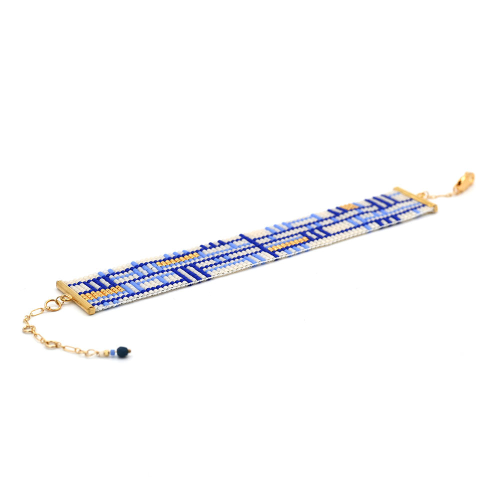 Naronna handmade woven Linus Bracelet with colourful pattern