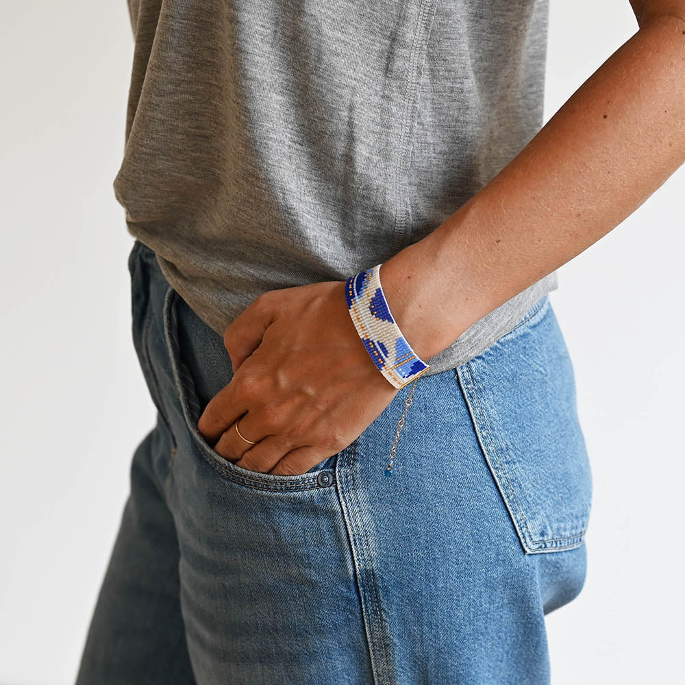 Naronna handmade woven Luna Bracelet with colourful pattern