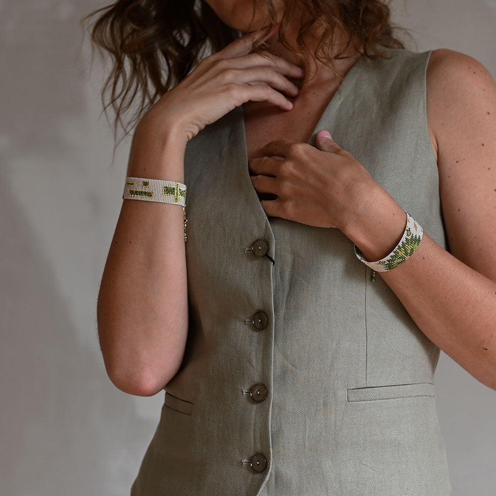 Naronna handmade woven Mia Bracelet with colourful pattern