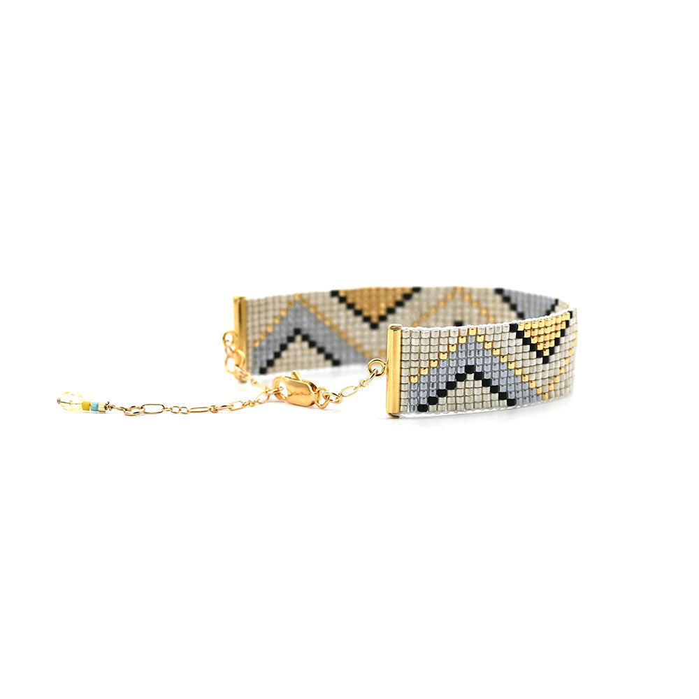 Naronna handmade woven Molly Bracelet with colourful pattern