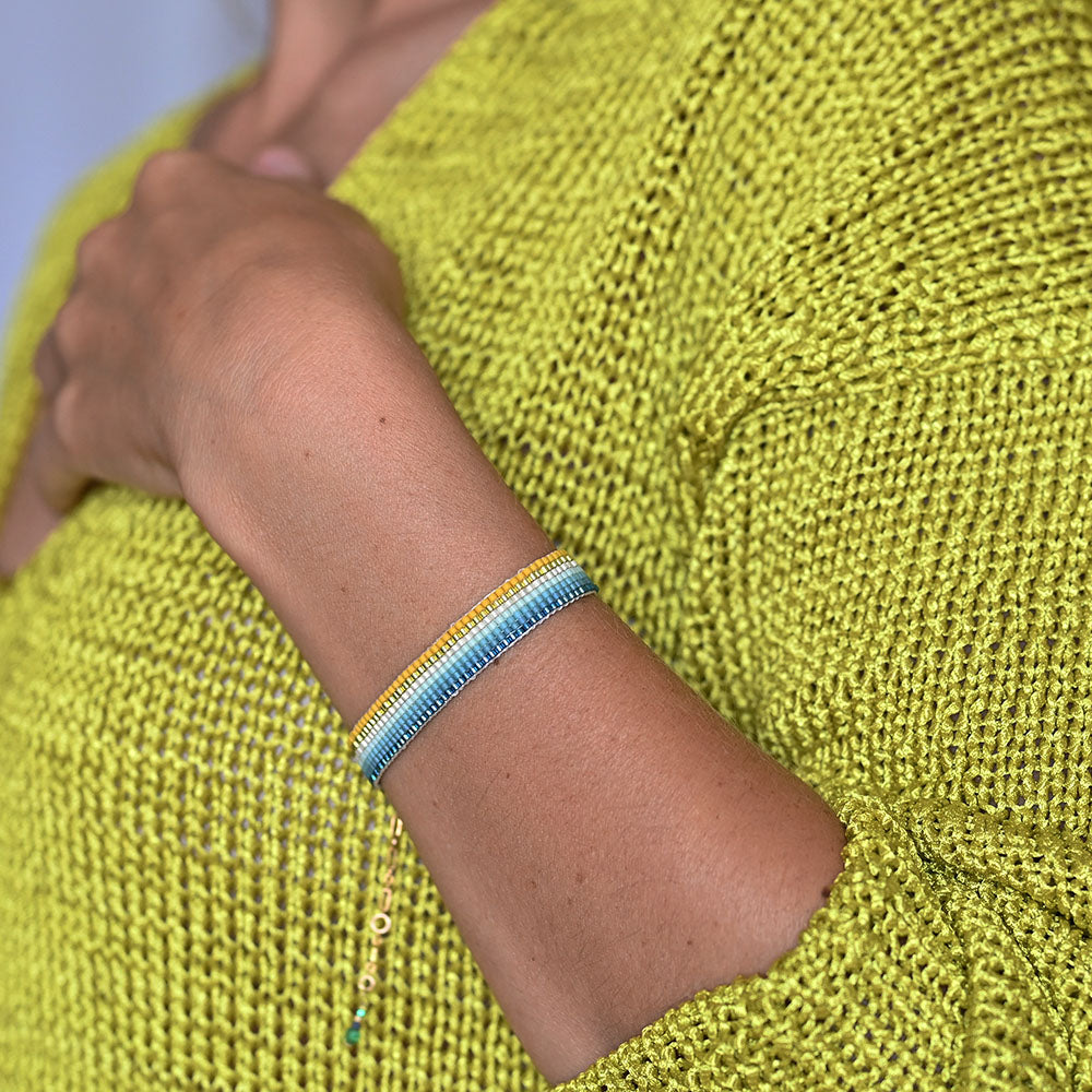 Naronna handmade woven Nayeli Bracelet with colourful pattern