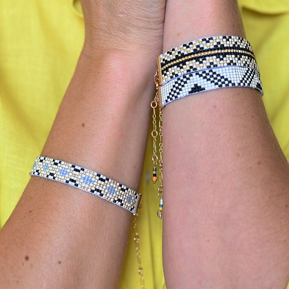 Naronna handmade woven Rossie Bracelet with colourful pattern