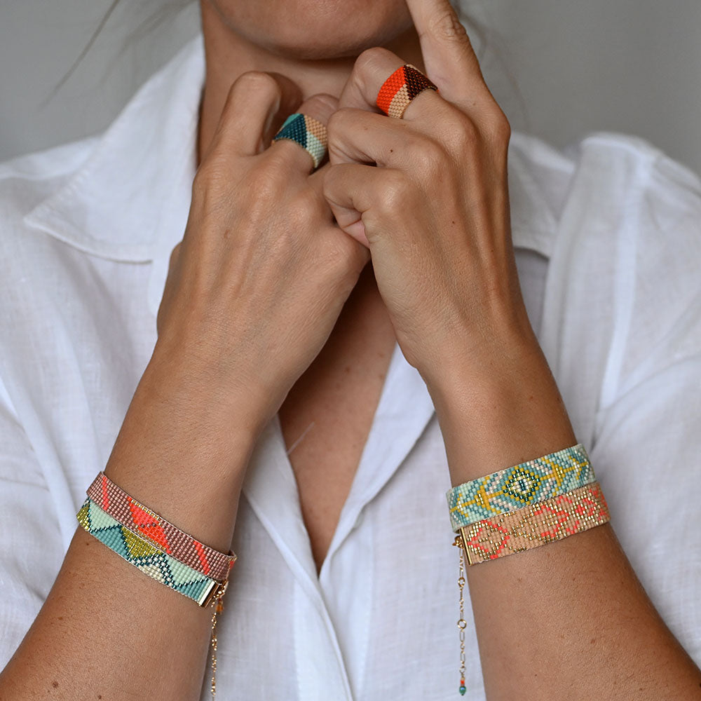 Naronna handmade woven Samara Bracelet with colourful pattern