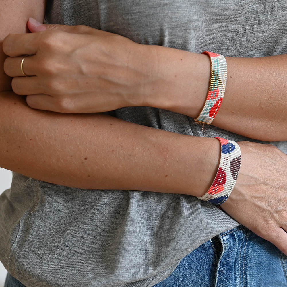 Naronna handmade woven Sofia Bracelet with colourful pattern