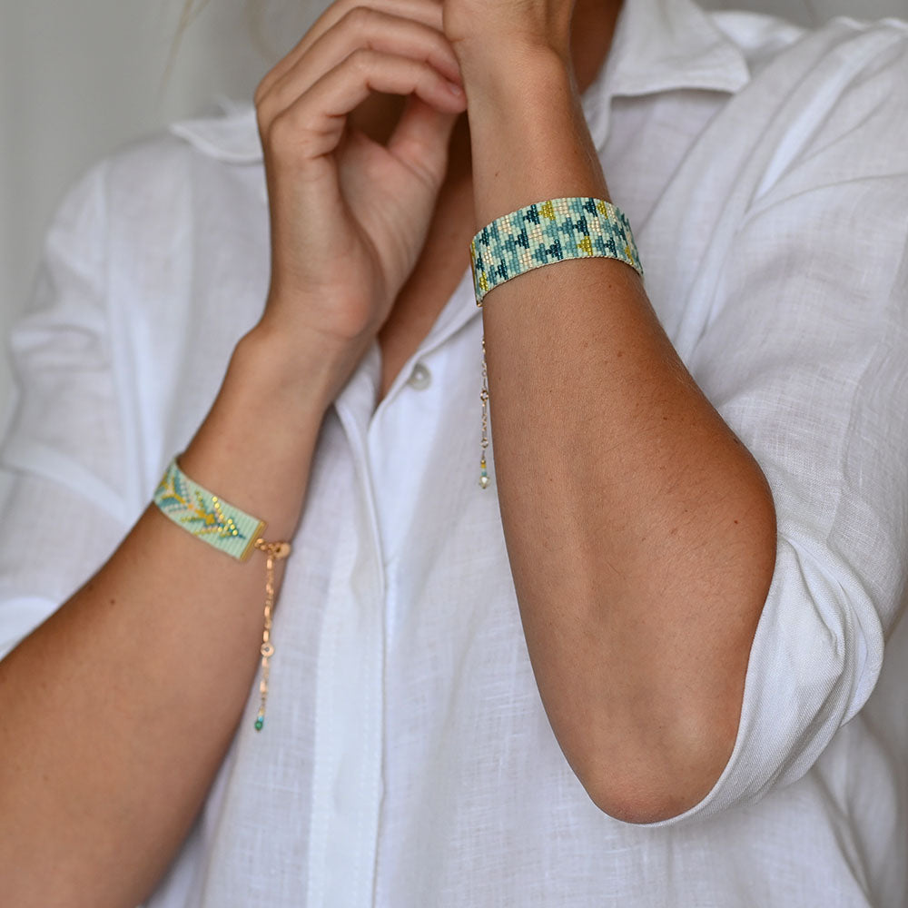 Naronna handmade woven Teagan Bracelet with colourful pattern