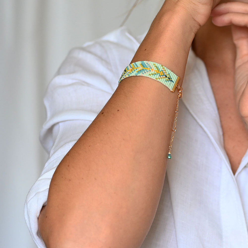 Naronna handmade woven Teagan Bracelet with colourful pattern