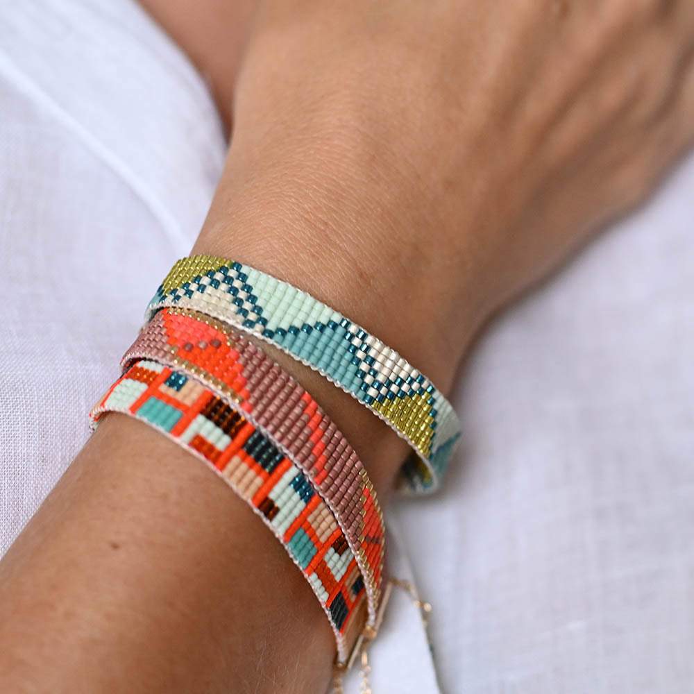 Naronna handmade woven Vera Bracelet with colourful pattern