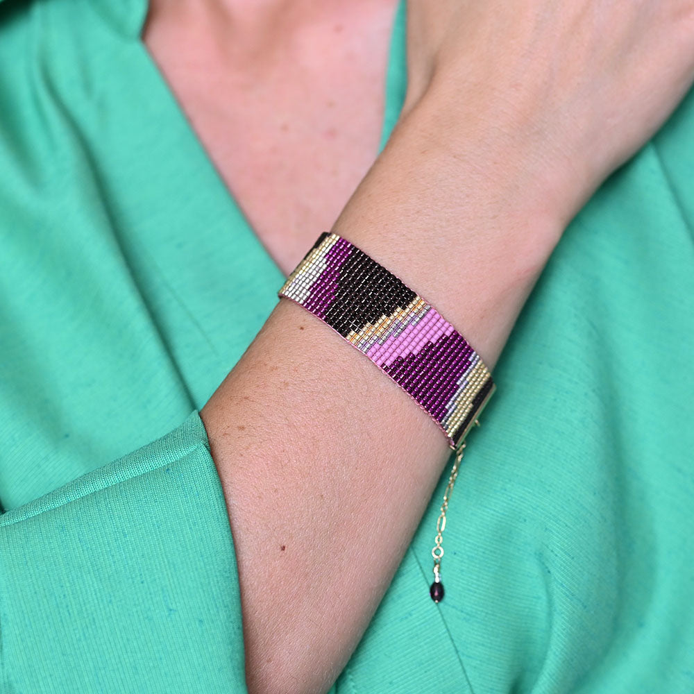 Naronna handmade woven Victoria Bracelet with colourful pattern