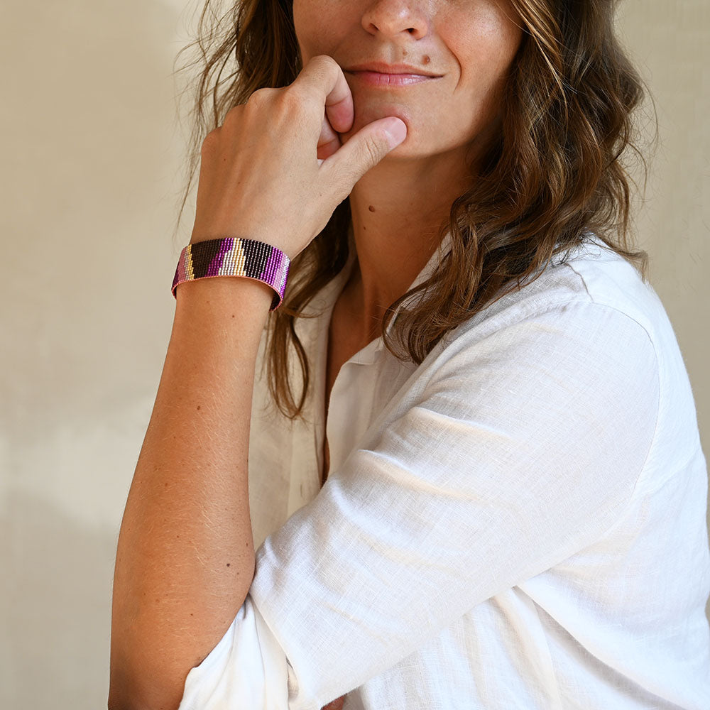 Naronna handmade woven Victoria Bracelet with colourful pattern