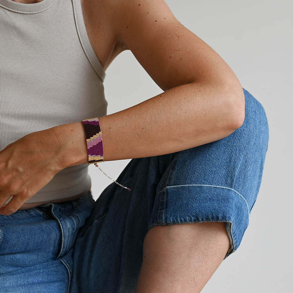 Naronna handmade woven Victoria Bracelet with colourful pattern