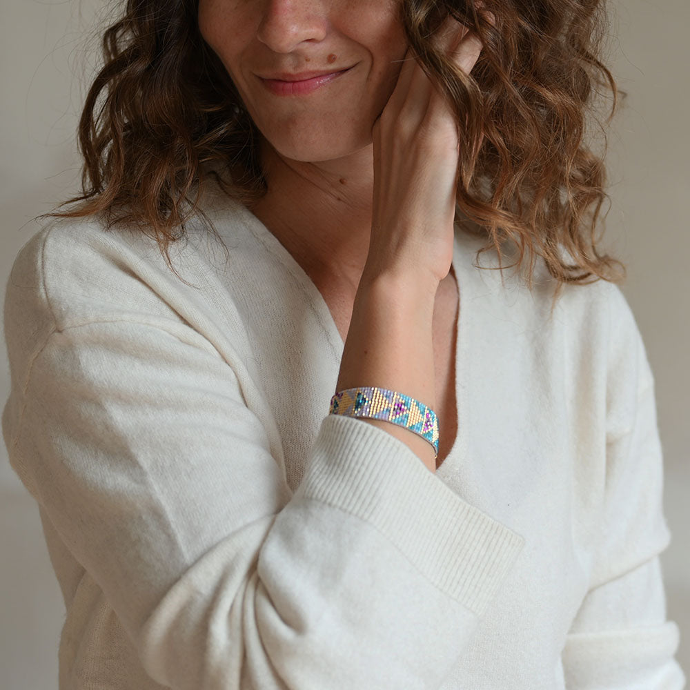 Naronna handmade woven Zara Bracelet with colourful pattern