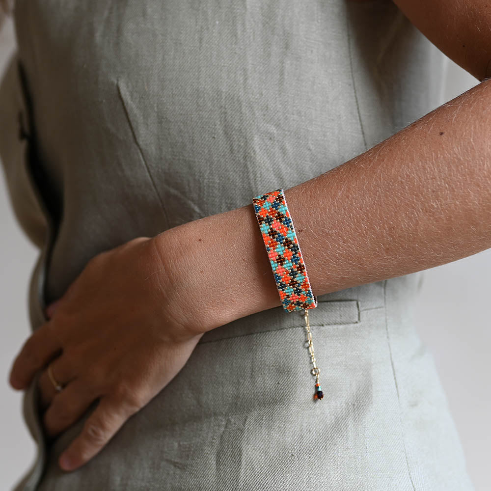 Naronna handmade woven Amara Bracelet with colourful pattern