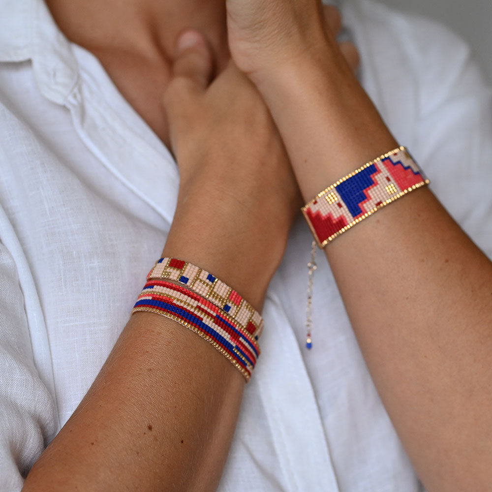 Naronna handmade woven Bella Bracelet with colourful pattern