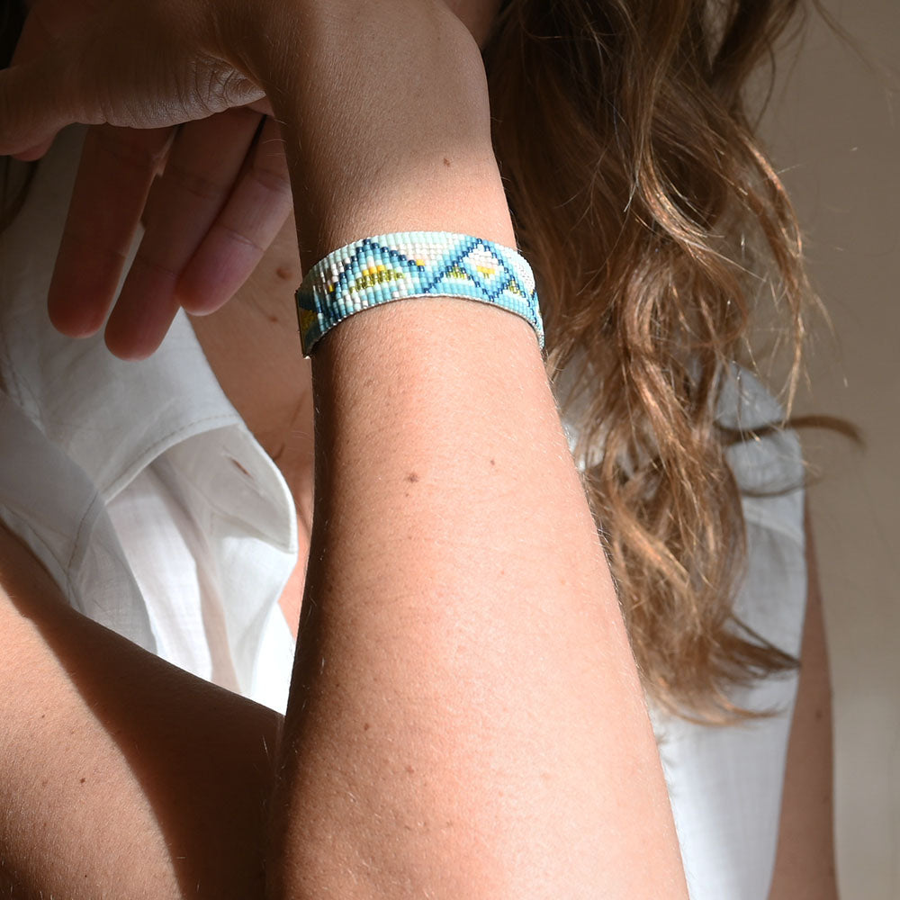 Naronna handmade woven Blair Bracelet with colourful pattern