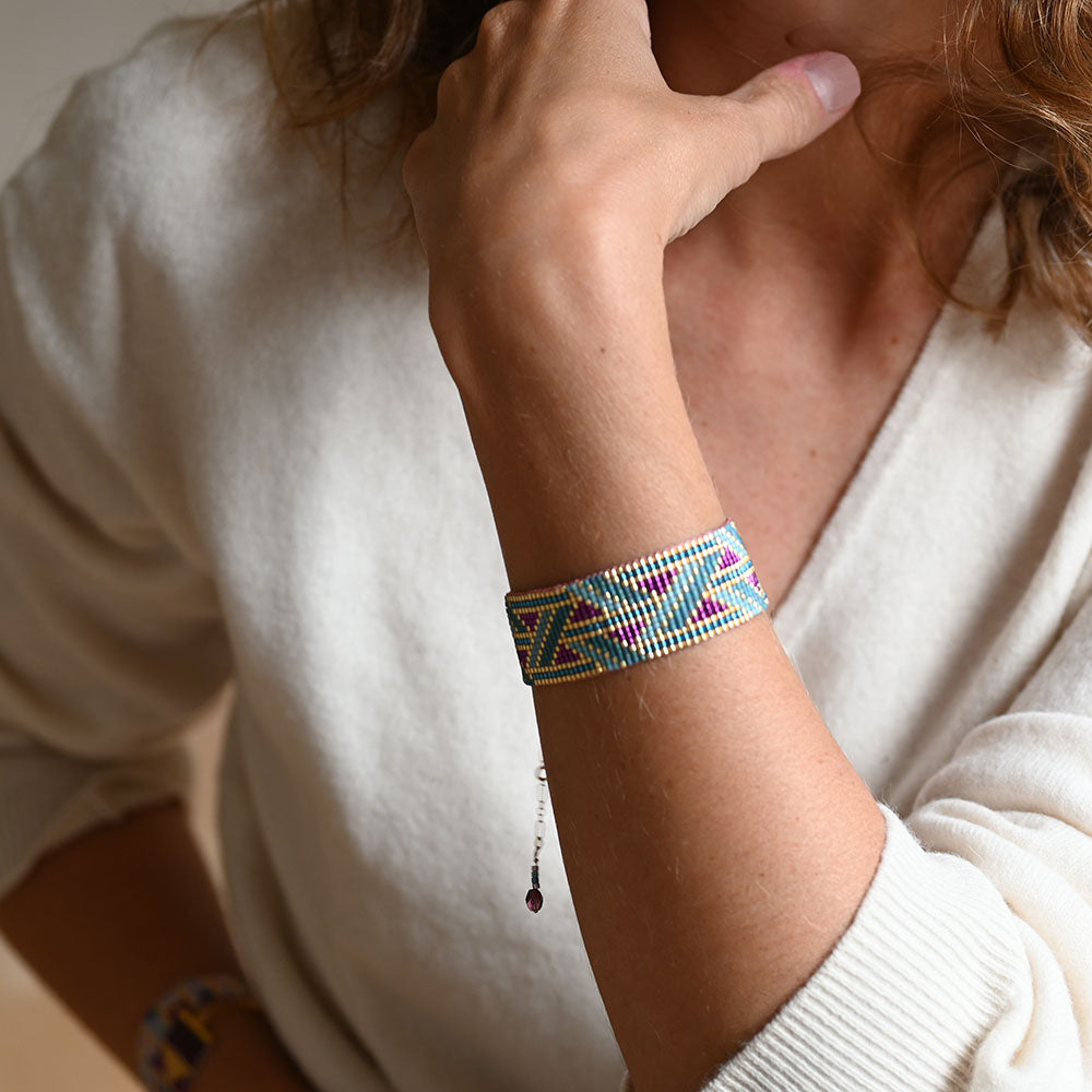 Naronna handmade woven Genesis Bracelet with colourful pattern