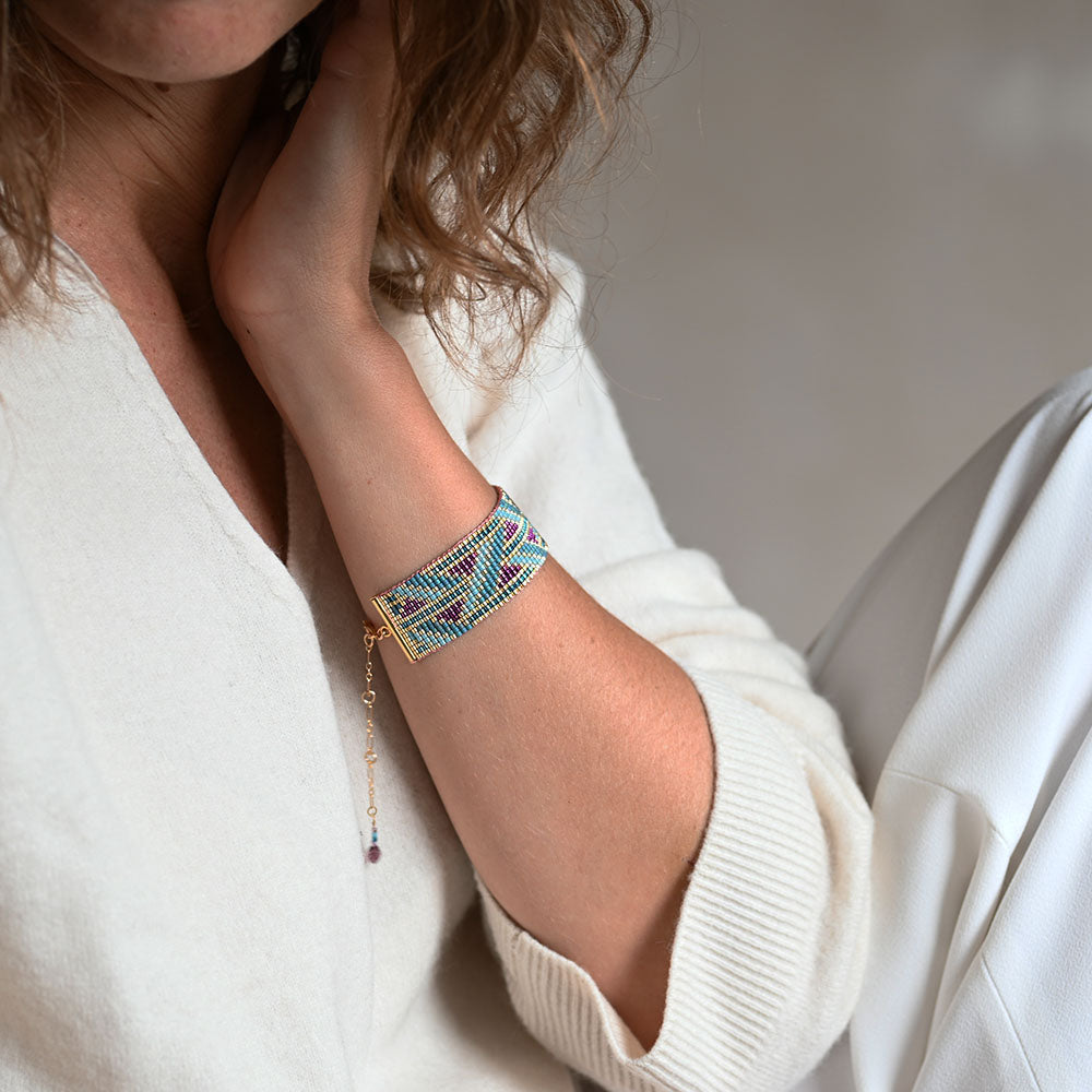 Naronna handmade woven Genesis Bracelet with colourful pattern