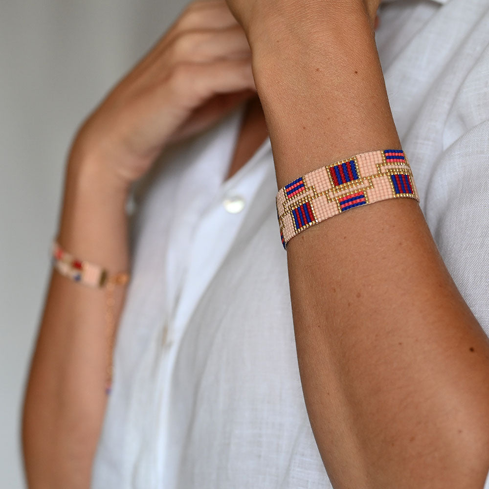 Naronna handmade woven Maya Bracelet with colourful pattern