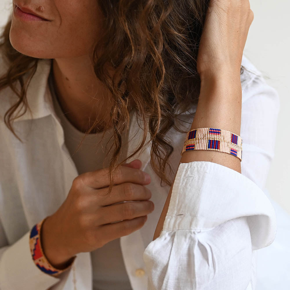 Naronna handmade woven Maya Bracelet with colourful pattern