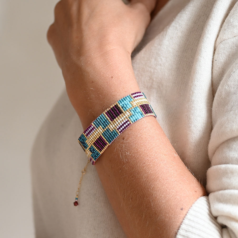 Naronna handmade woven Naomi Bracelet with colourful pattern