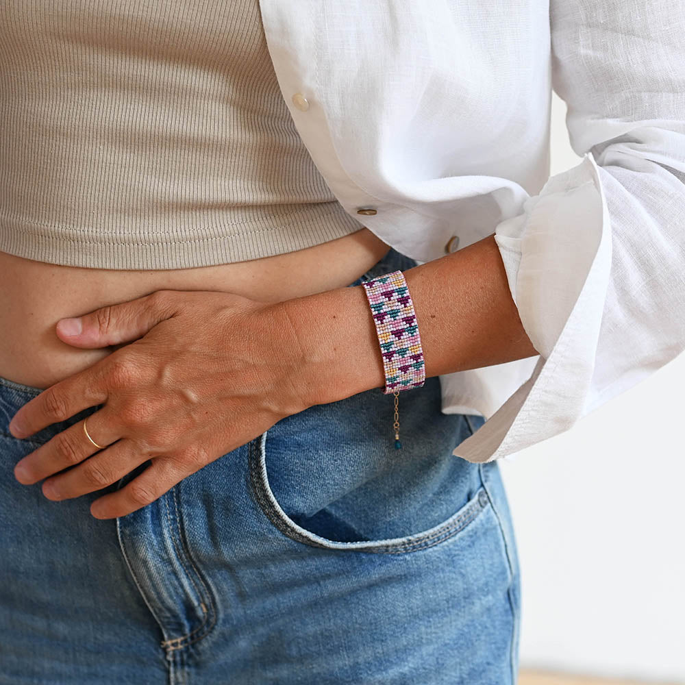 Naronna handmade woven Scarlet Bracelet with colourful pattern