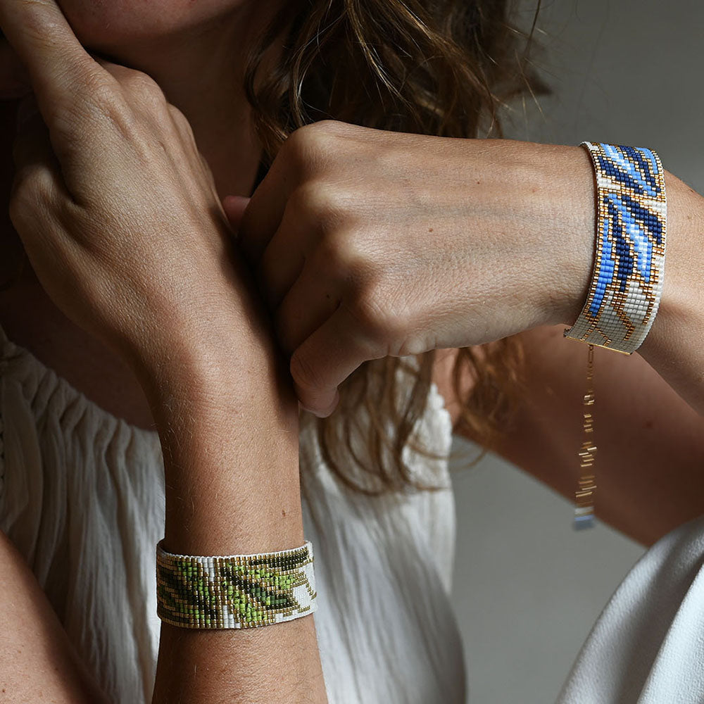 Naronna handmade woven Selene Bracelet with colourful pattern