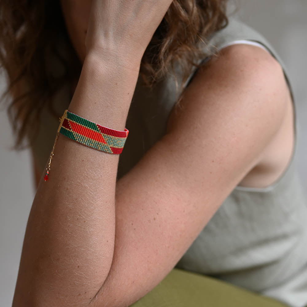 Naronna handmade woven Thea Bracelet with colourful pattern