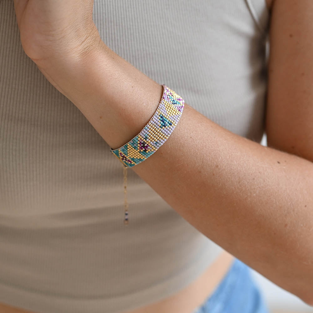 Naronna handmade woven Zara Bracelet with colourful pattern